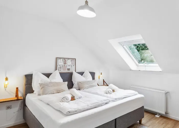 Citychalet- 73M2-Boxspringbett-Neu Renoviert-Kueche-Sehr Ruhig